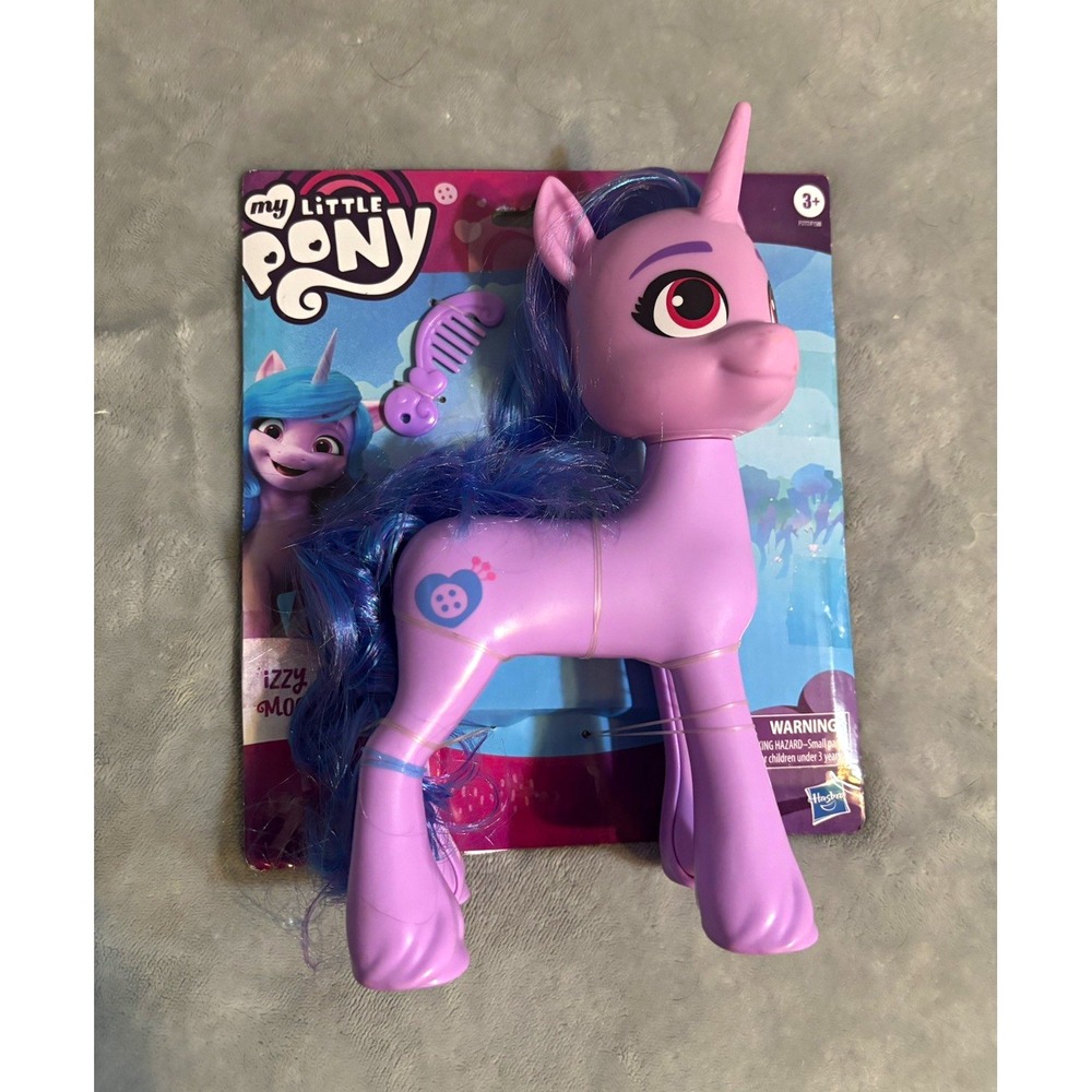Hasbro My Little Pony Izzy Moonbow Purple/Blue Horse Action Figure w/ Comb